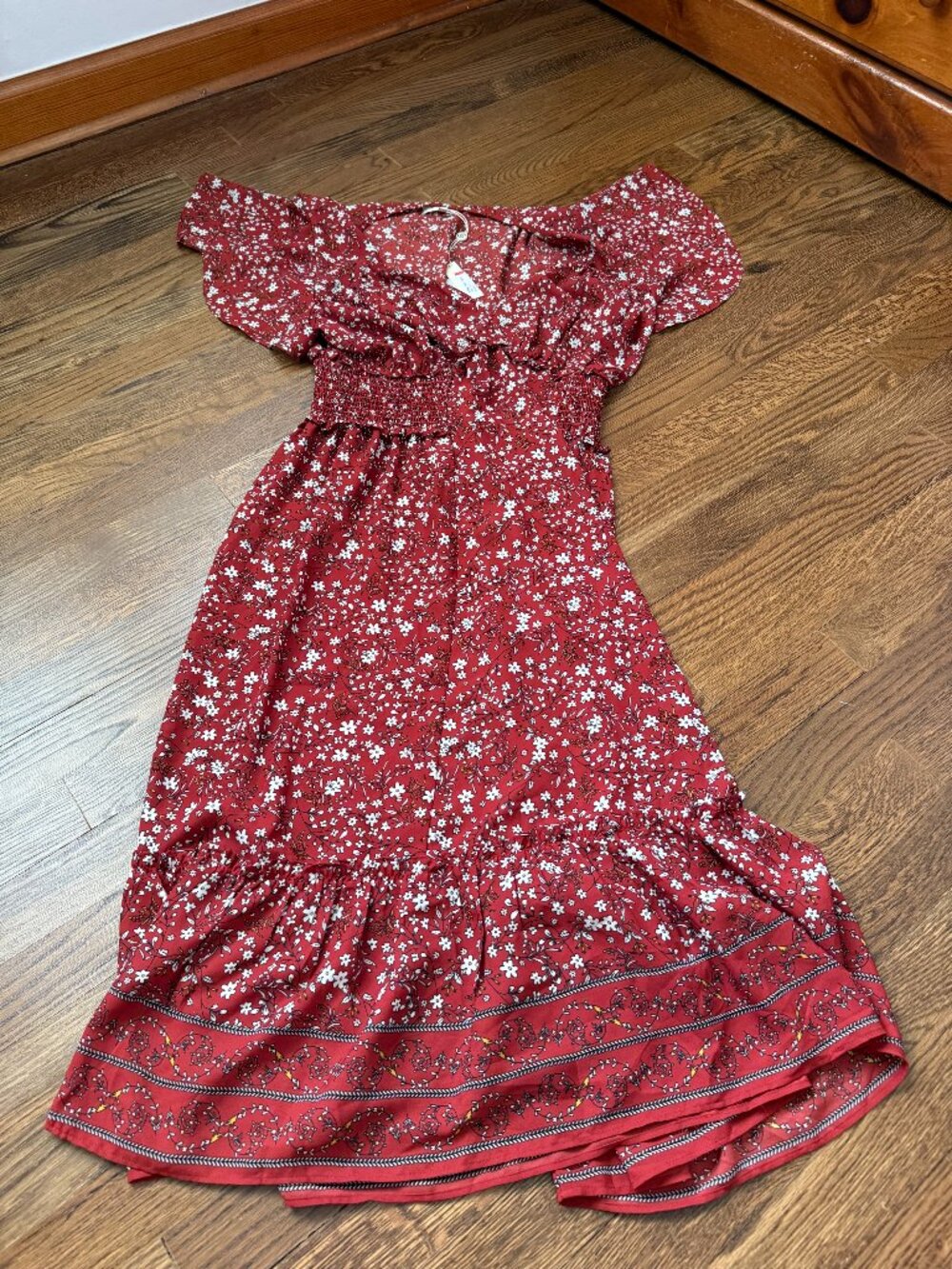 Max Studio NWT Size L Rust Maxi Dress